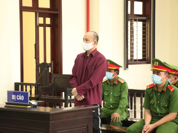 Tuyên tử hình đối tượng vận chuyển 17kg ma túy và 3 khẩu súng