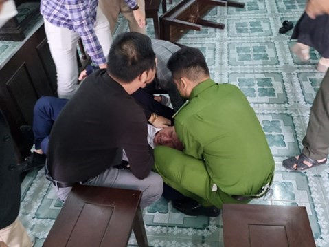 Chủ tịch nước yêu cầu làm rõ vụ giám đốc doanh nghiệp tự tử tại tòa