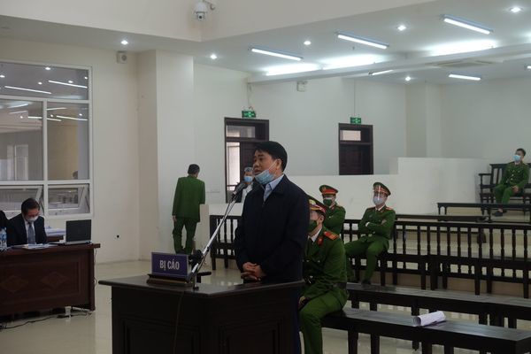Đối chất của cựu Chủ tịch Nguyễn Đức Chung và người liên quan