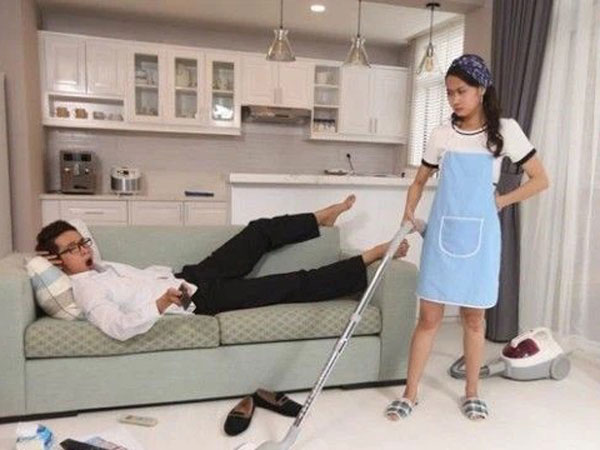 Tin lời chồng 'Ở nhà anh nuôi', vợ chết lặng nhìn chồng say gọi tên người yêu cũ, mỗi lần cãi nhau lại ca điệp khúc ám ảnh