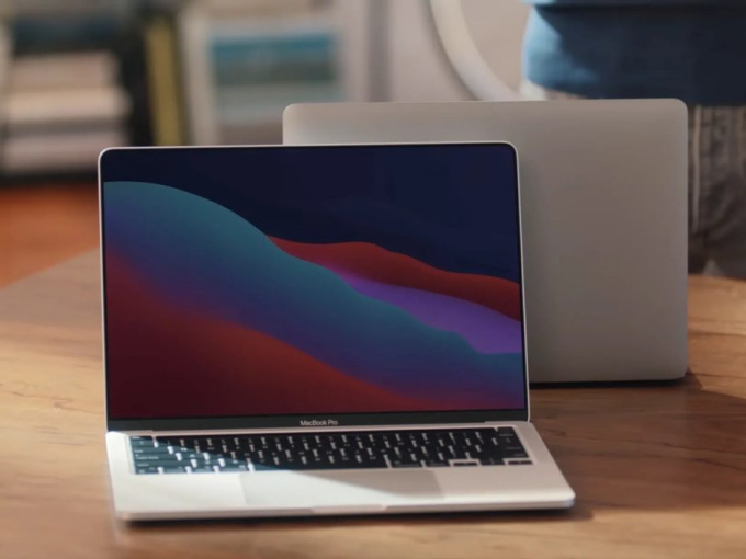 Macbook Pro giá 53 triệu đồng nhưng vẫn nhiều người mua
