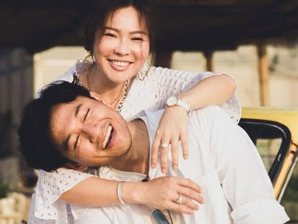 Quý Bình kỉ niệm một năm ngày cưới bên bà xã, vô tình khoe luôn tin vui sắp lên chức bố