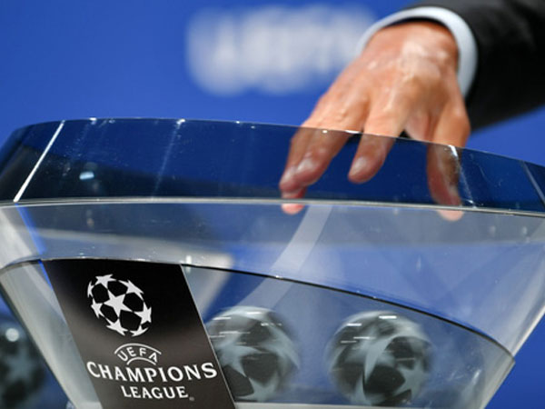 Bốc thăm vòng 1/8 Champions League: Sẽ tổ chức bốc thăm lại lúc 21h do sai sót kỹ thuật