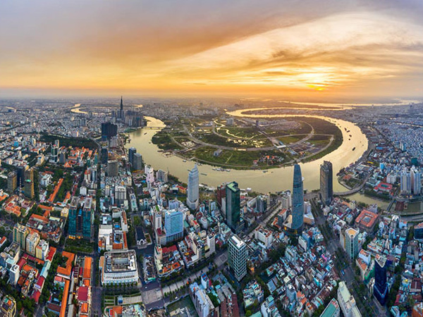 Đấu giá 2,4 tỷ/m2: Niềm vui tỷ USD hay nỗi lo đất đắt nhất thế giới