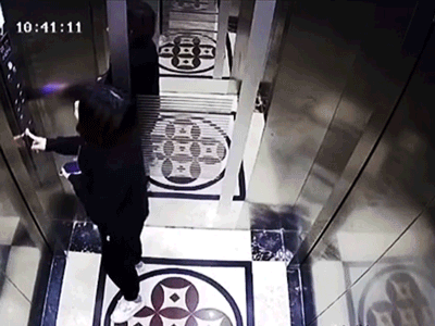 Đi vào thang máy nhưng không thể ra, người xem tưởng chuyện tâm linh nhưng lý do lại rất khoa học