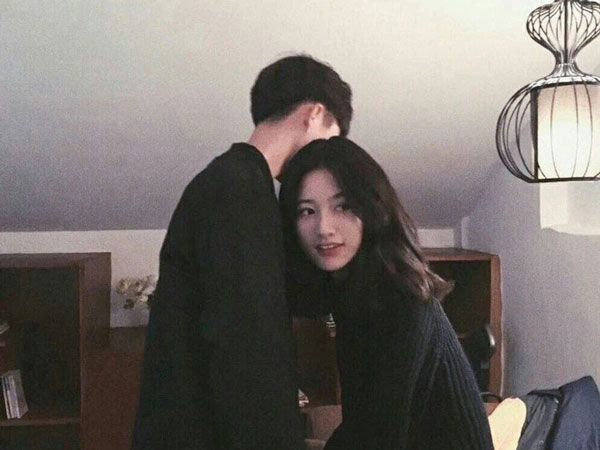 Bị bạn thân chụp ảnh đi du lịch gửi cho bạn gái, nam thanh niên điếng người khi 'lòi' chuyện ngoại tình bởi chi tiết khó tin