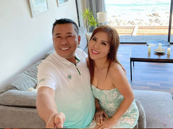 Thắm Bebe lên tiếng về nghi vấn hack Facebook chồng để tự xin lỗi chính mình: 'Chồng quỳ xuống xin tôi tha thứ'