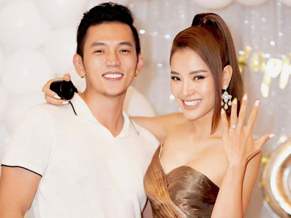 Khoe xế 8 tỷ Lý Bình tặng nào ngờ bị anti-fan xốc xỉa chờ chia tay, Jolie Phương Trinh đáp trả thế nào?