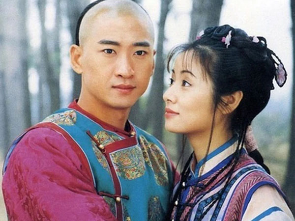 Châu Kiệt - 'Phúc Nhĩ Khang' nổi đoá, hành động kì lạ sau khi thú nhận từng cưỡng hôn Lâm Tâm Như