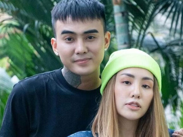 Hậu chia tay, Đạt G nhắc về tình cũ Du Uyên với cụm từ 'nuôi ong tay áo', cư dân mạng chê 'văn hèn'