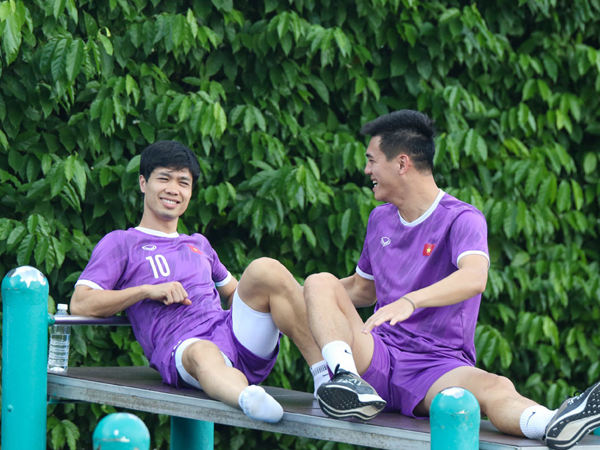 Tuyển Việt Nam: Thầy Park đánh thức hàng công bằng cách nào?