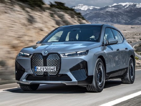 BMW chuẩn bị ra mắt SUV điện iX M60
