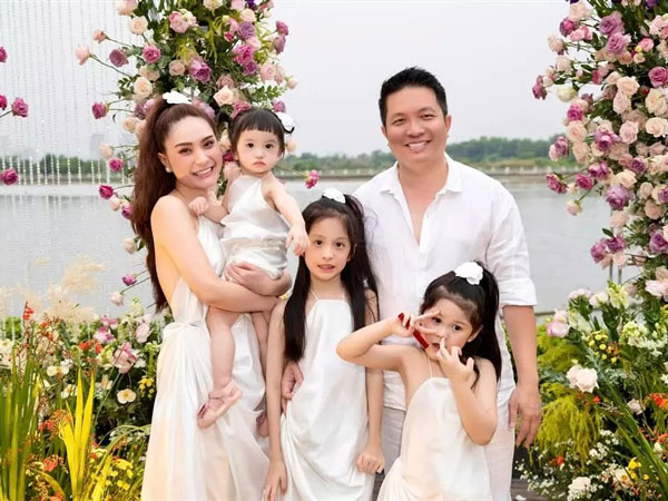 Chồng đại gia của Đoàn Di Băng nói gì khi vợ bị mỉa 'chỉ ăn với đẻ'?