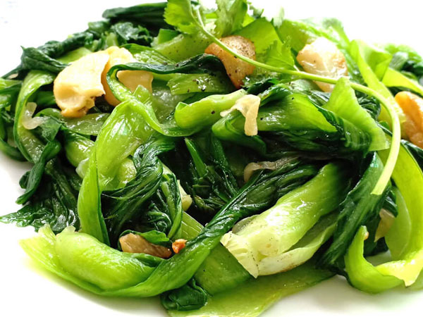 Rau cải rất tốt nhưng lại đại kỵ với 5 nhóm người dưới đây, chỉ ăn vài miếng cũng đủ 'ôm họa'