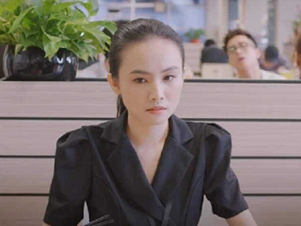 Thương ngày nắng về: Bà Nhung và đại gia năm xưa có con riêng nhưng không được thừa nhận, một nhân vật mới xuất hiện gây tò mò