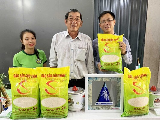 'Cha đẻ' Gạo ngon nhất thế giới gửi đơn kêu cứu xin bảo vệ ST25