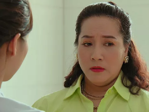 Phố trong làng tập 32: Trạm y tế xã vừa chuyển đi, bà Mây giục Ngọc cưới Nam gấp