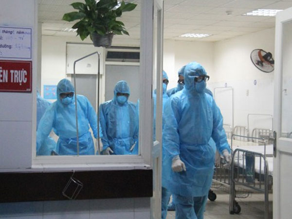 Nóng: F0 liên tục 'dẫn đầu' cả nước, Hà Nội tăng vọt lên 8 quận và 68 xã, phường 'nguy cơ cao'