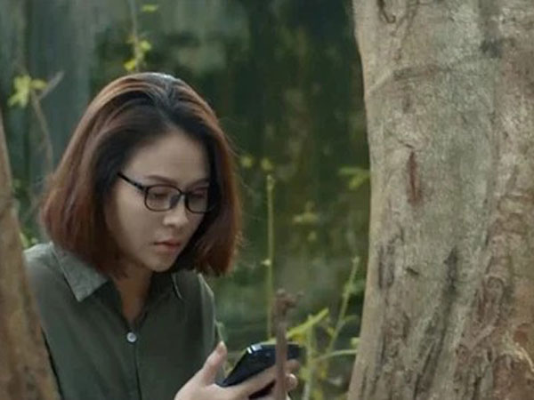 Mặt nạ gương: Lương Thu Trang chạy trốn khỏi gã bắt cóc, gọi điện kêu cứu Tùng