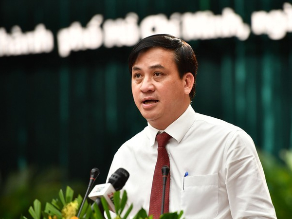 Ông Lê Hòa Bình làm Phó chủ tịch thường trực TP.HCM