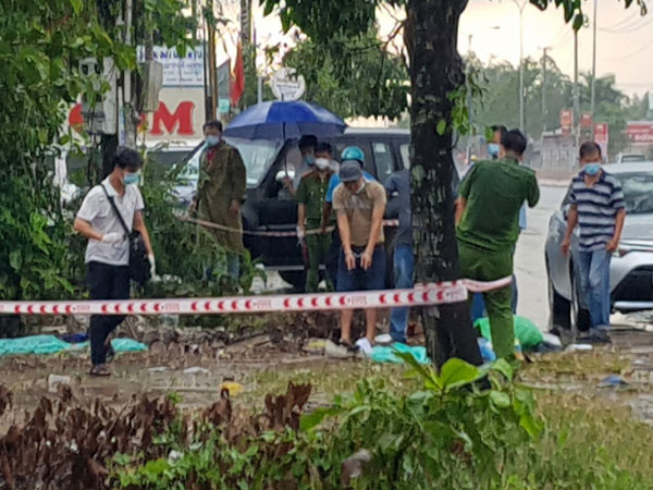 Cướp chi nhánh ngân hàng giữa ban ngày, rút 'súng và quả nổ' đe doạ các nhân viên
