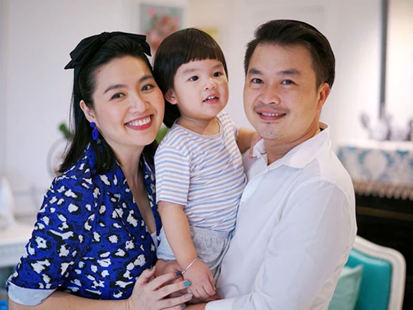 Diễn viên Lê Khánh thông báo đã hạ sinh quý tử thứ 2, Lê Phương và nhiều sao Việt đồng loạt gửi lời chúc
