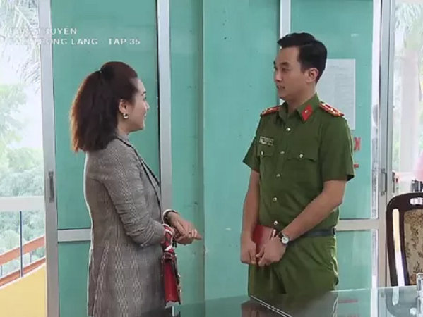 Phố trong làng tập 35: Mặc người yêu cũ níu kéo, Nam quyết đến với Ngọc, bà Mây định gài bẫy công an