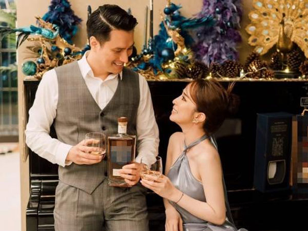 Đăng ảnh nhìn như thiêu đốt nhau, Việt Anh và Quỳnh Nga được nhận xét có tướng phu thê
