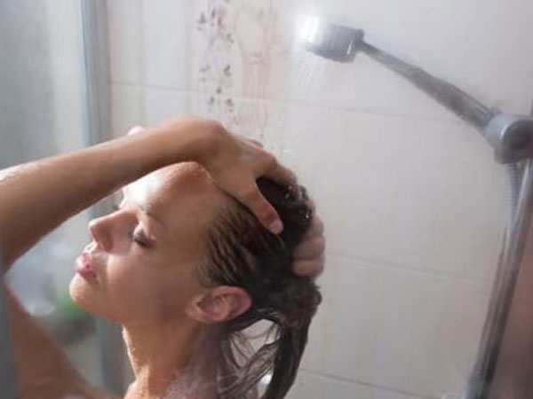 Bốn điều bạn thích làm trong phòng tắm có thể dẫn tới 'mất mạng', khuyên bạn nên thay đổi sớm hơn!