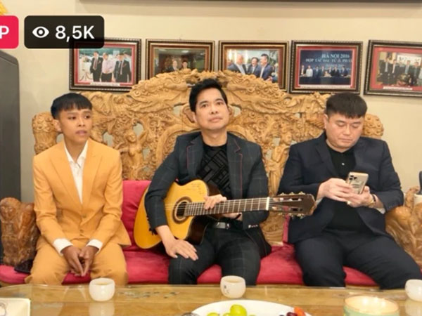 Sau ồn ào, Hồ Văn Cường hội ngộ cùng danh ca Ngọc Sơn và Bầu Thụy trong liveshow tại gia