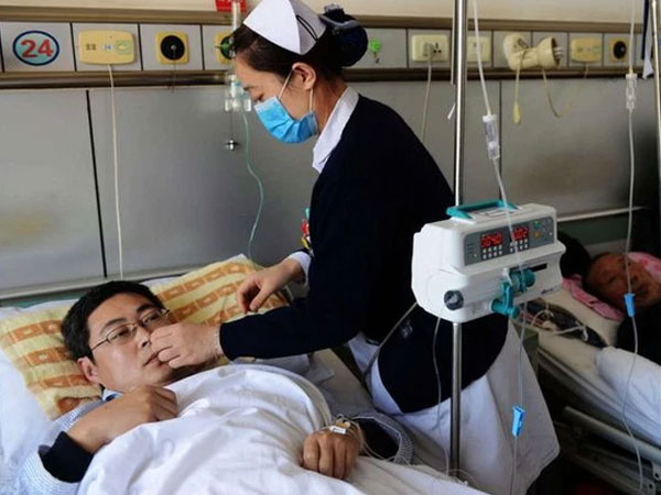 Tiêu chảy kéo dài, người đàn ông phát hiện mắc ung thư dạ dày, nguyên nhân xuất phát từ 2 loại củ nhiều gia đình thường ăn