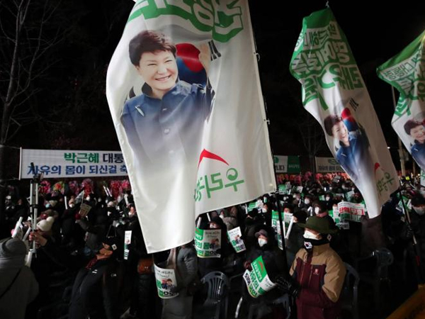 Cựu Tổng thống Hàn Quốc Park Geun Hye được trả tự do