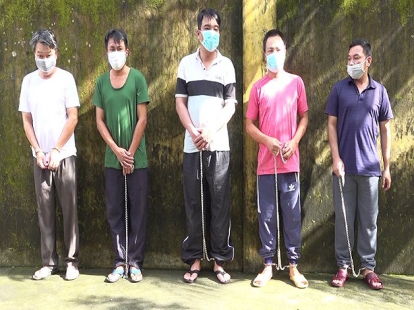 Triệt phá đường dây cá độ bóng đá, mua bán số đề hàng tỷ đồng