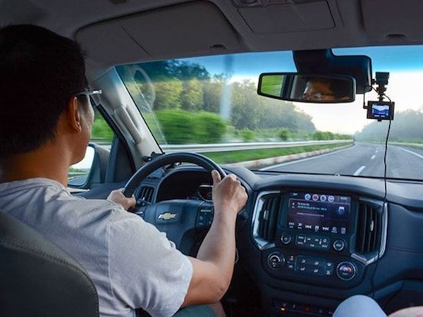 Những lưu ý khi lái xe đường dài dịp nghỉ lễ