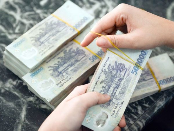 Bình Dương thưởng Tết cao nhất 300 triệu đồng, Quảng Ninh 235 triệu đồng