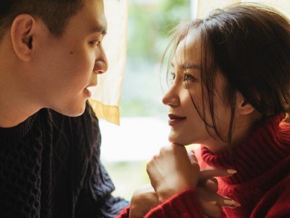 Vừa khoe ảnh cưới với bạn trai thiếu gia, Salim bất ngờ công khai có con đầu lòng trong ngày đầu năm mới