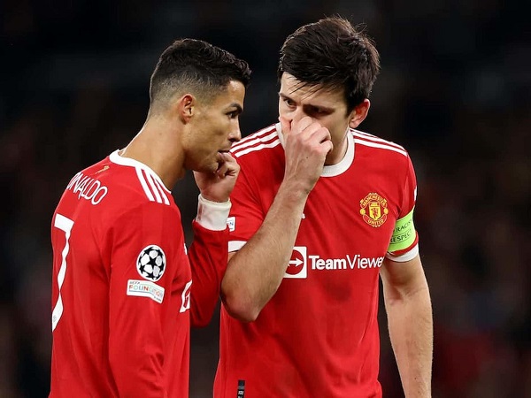 MU được kêu gọi trao băng đội trưởng cho Ronaldo