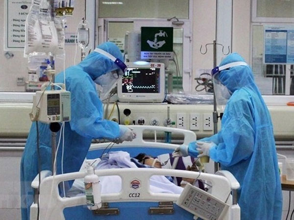 Hơn 360 F0 tại Hà Nội diễn biến nặng