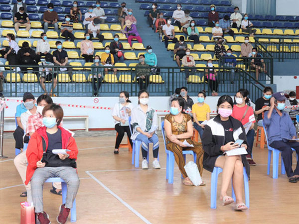 Choáng với tâm lý 'trước sau gì cũng nhiễm, nhiễm bệnh rồi sẽ bất tử với Covid-19'