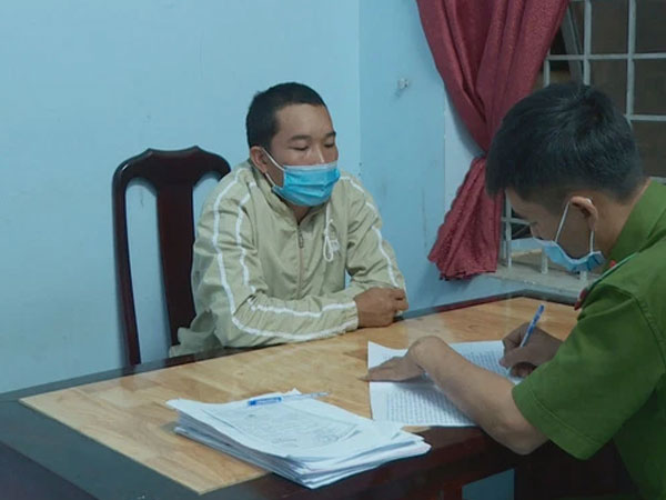 'Yêu' bé gái học lớp 8 là con chủ nhà, gã thợ xây bị bắt