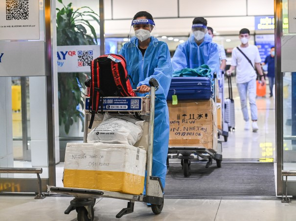 25 ca nhiễm Omicron, Bộ Y tế cảnh báo nguy cơ rất lớn lan ra cộng đồng