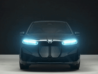 BMW trình làng mẫu xe có thể biến đổi màu sơn tại triển lãm CES 2022