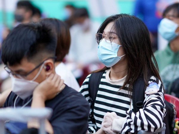 Một tỉnh gửi thư ngỏ, vận động người xa quê không về đón Tết