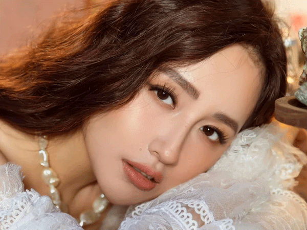 Mai Phương Thuý lên tiếng cầu xin đừng gây áp lực, vẻ ngoài phờ phạc của nàng Hậu khiến fan lo lắng