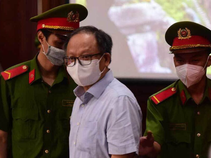 Ông Tất Thành Cang lãnh 10 năm tù