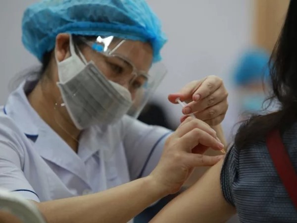 Hướng dẫn mới nhất tiêm mũi bổ sung cho người đã tiêm vắc-xin Vero Cell