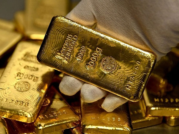 Giá vàng hôm nay 9/1: Kết thúc tuần đầu năm giảm mạnh