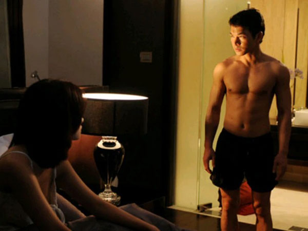 Sự nghiệp diễn xuất của Trần Bảo Sơn: Đóng nhiều cảnh 18+, không ngại nude 100% trên phim trường
