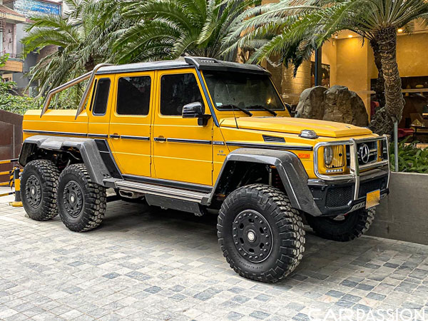 Diện kiến 'Vua G-Class' Mercedes-AMG G63 6x6 hơn 65 tỷ tại Việt Nam