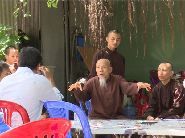 Tố cáo Tịnh thất Bồng Lai, mạnh thường quân bị 'thầy trò' Lê Tùng Vân kiện ngược tội vu khống